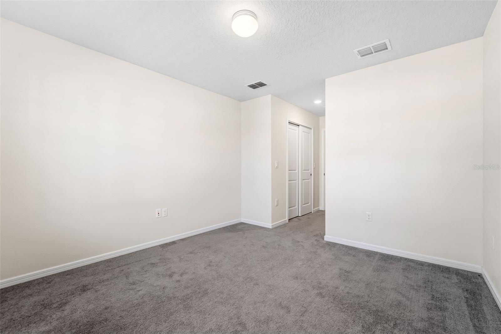 CHAPEL XING PRCL 5 - Residential Lease