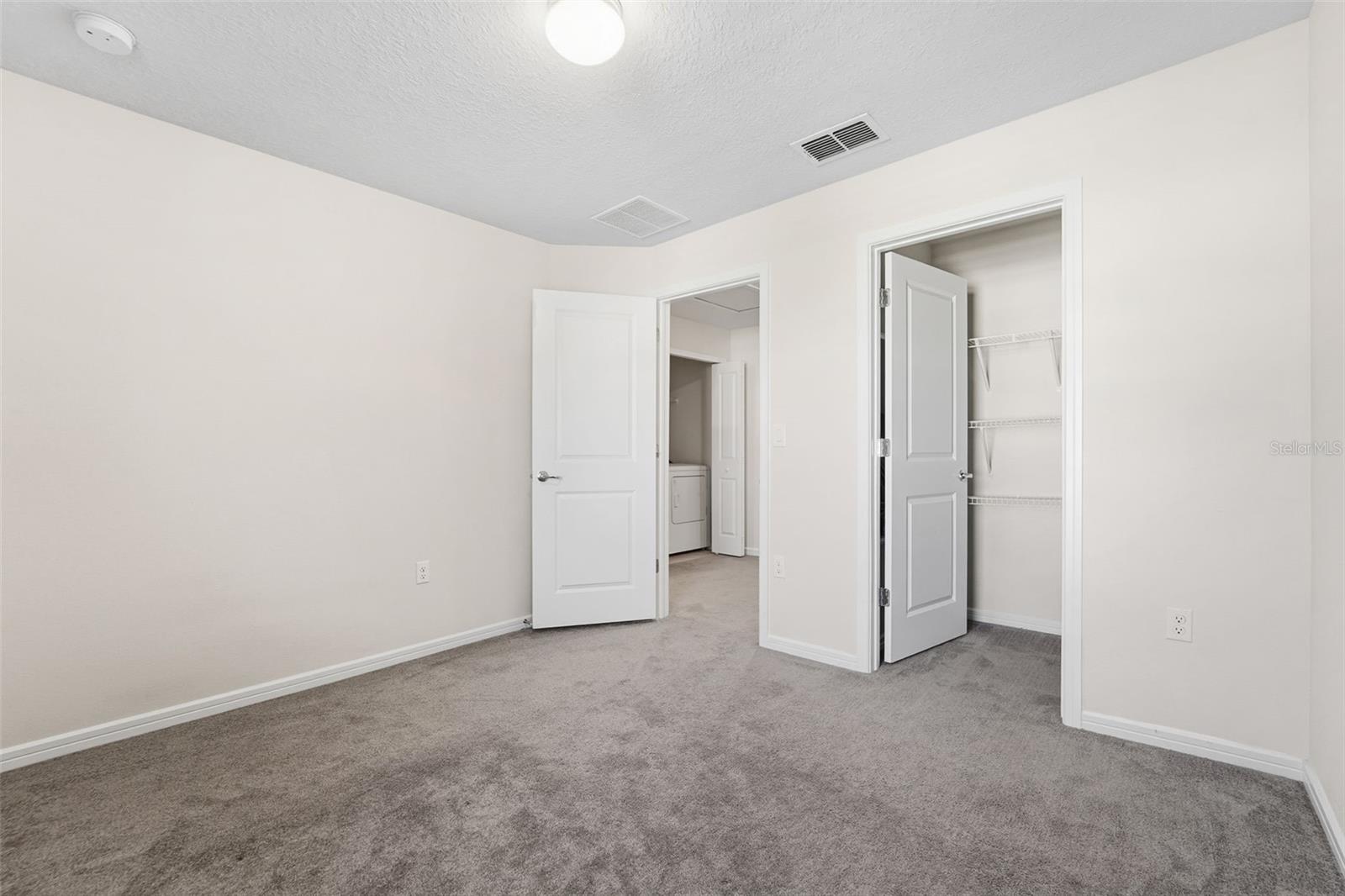 CHAPEL XING PRCL 5 - Residential Lease