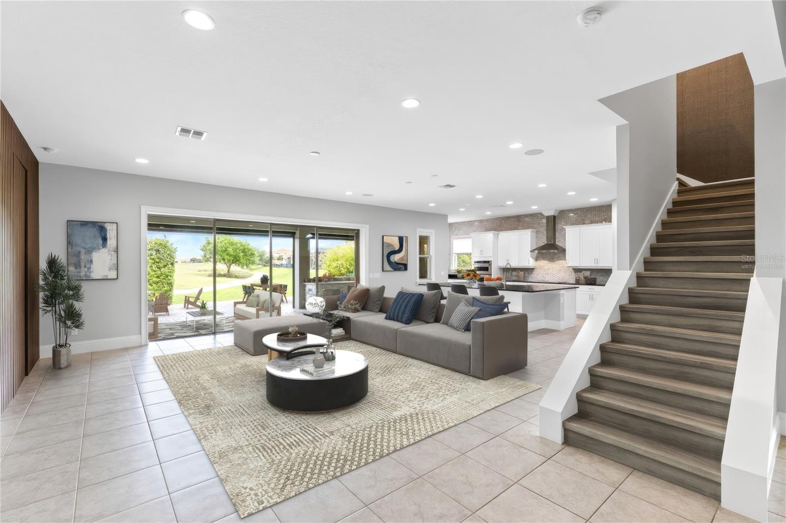 EAGLE CREEK - Residential