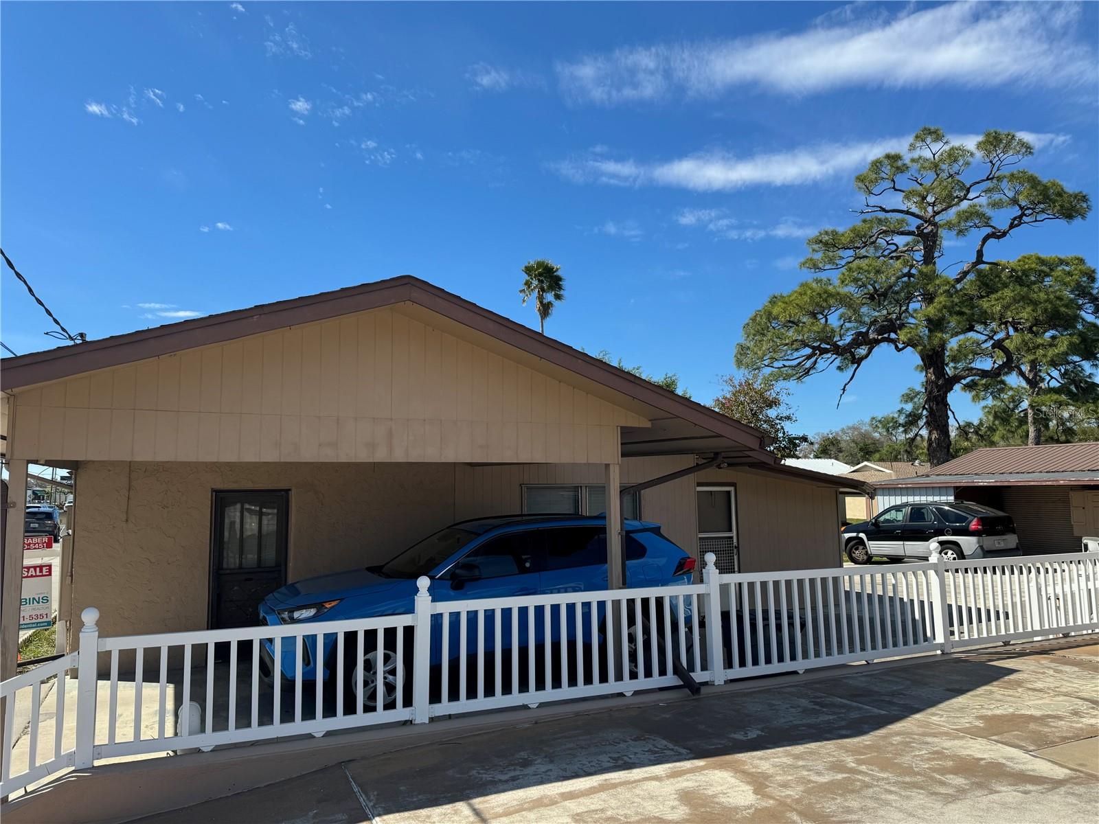 RARE INVESTMENT OPPORTUNITY!!2 Bedroom 2 Bath Home with a detached large workshop and storage area with plumbing and electrical. Great central Sarasota location in the Village of Pinecraft. Just a short walk to Amish Restaurants, Coffee and Ice Cream Shops.
