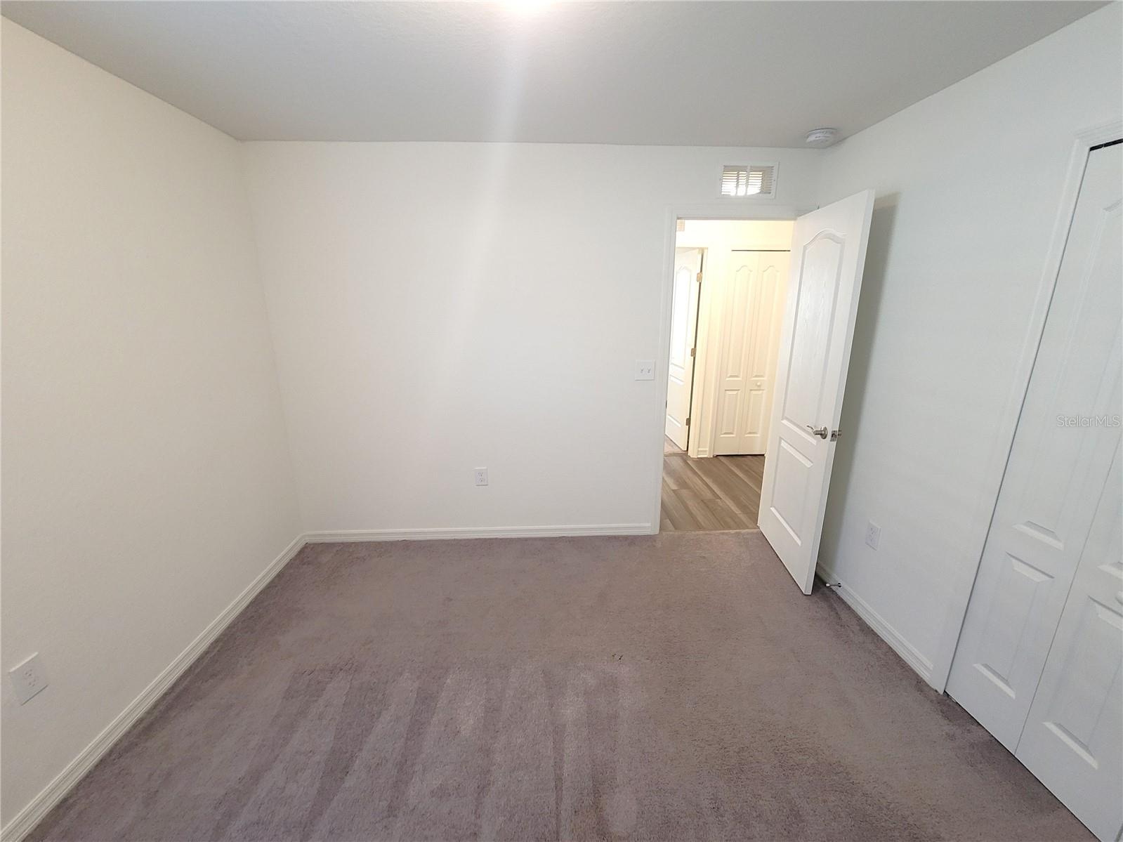 SANCTUARY BY THE LAKE PH 2 - Residential Lease