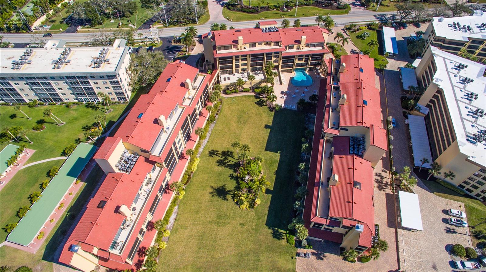 TORTUGA BEACH - Residential