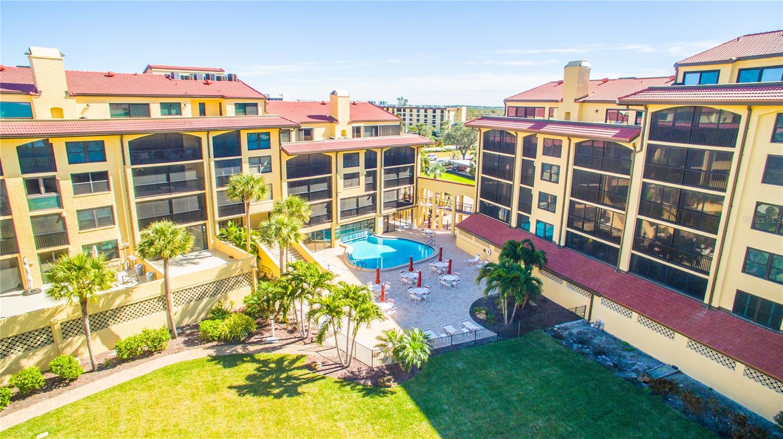 TORTUGA BEACH - Residential