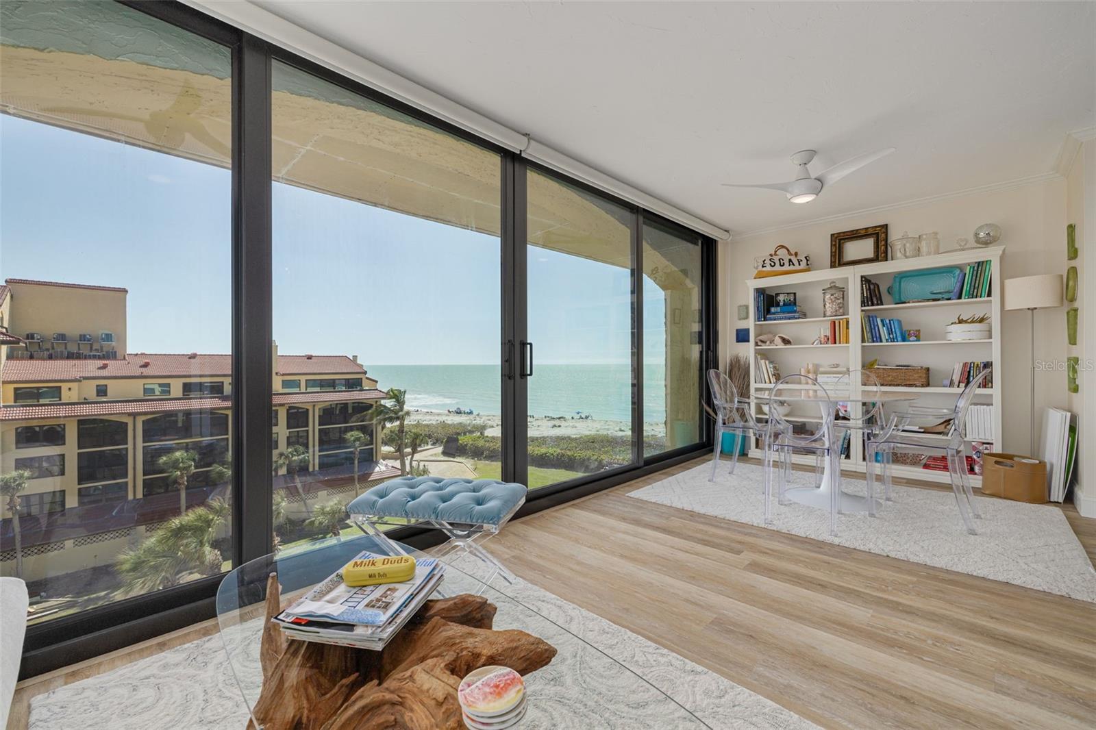 TORTUGA BEACH - Residential