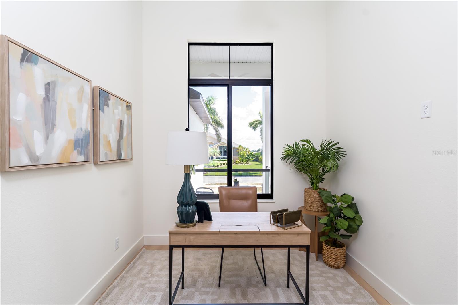 APOLLO BEACH UNIT SIX - Residential