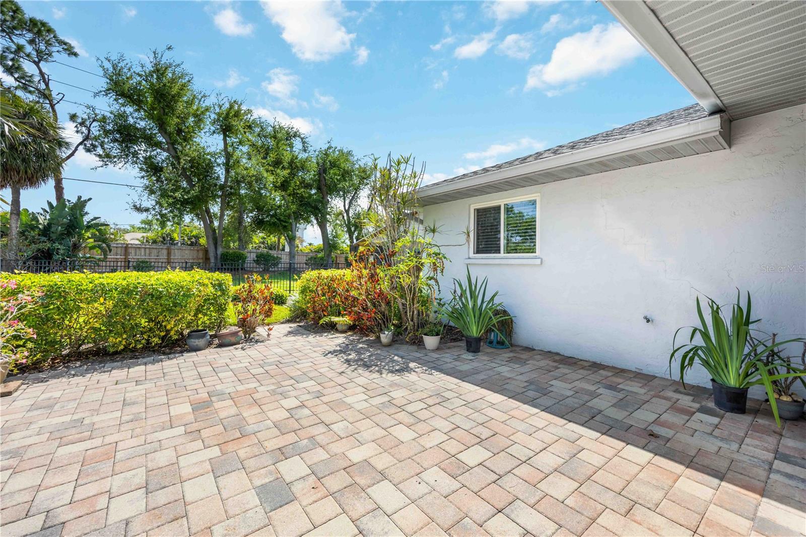 INDIAN SPRINGS - Residential