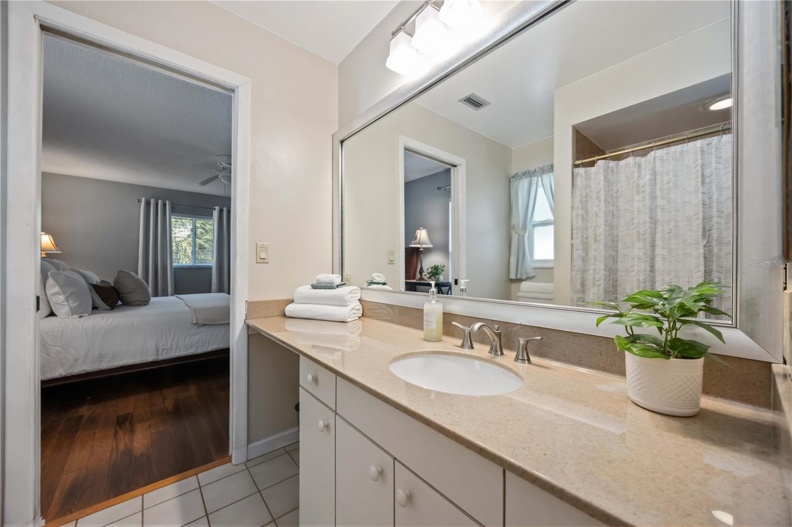 INDIAN SPRINGS - Residential