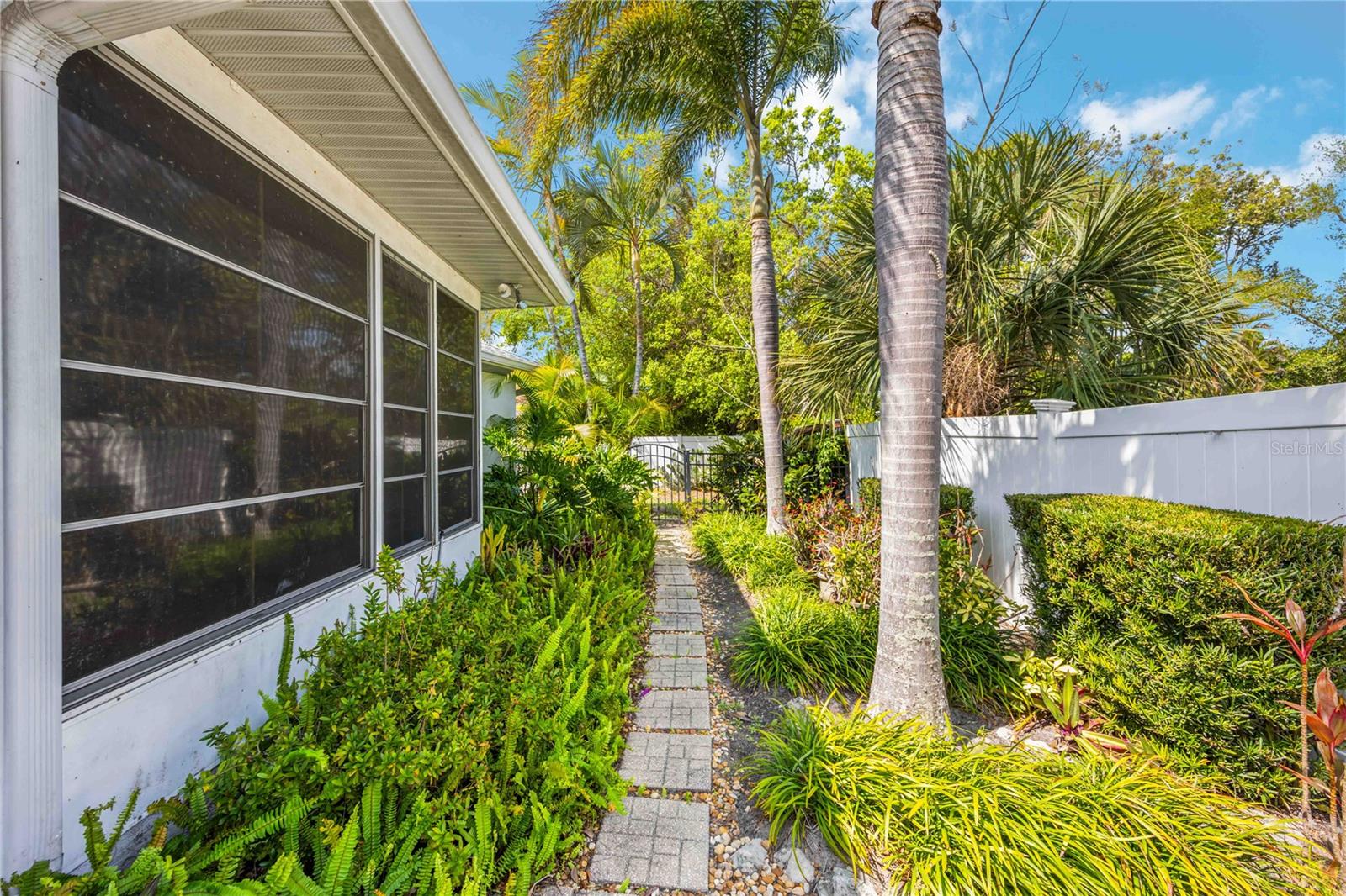 INDIAN SPRINGS - Residential