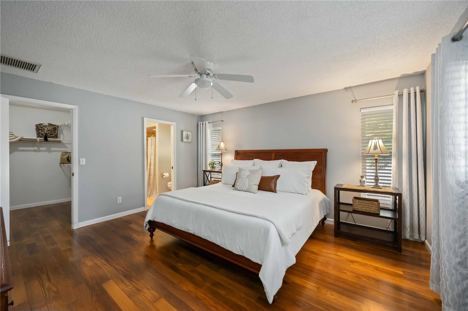 INDIAN SPRINGS - Residential