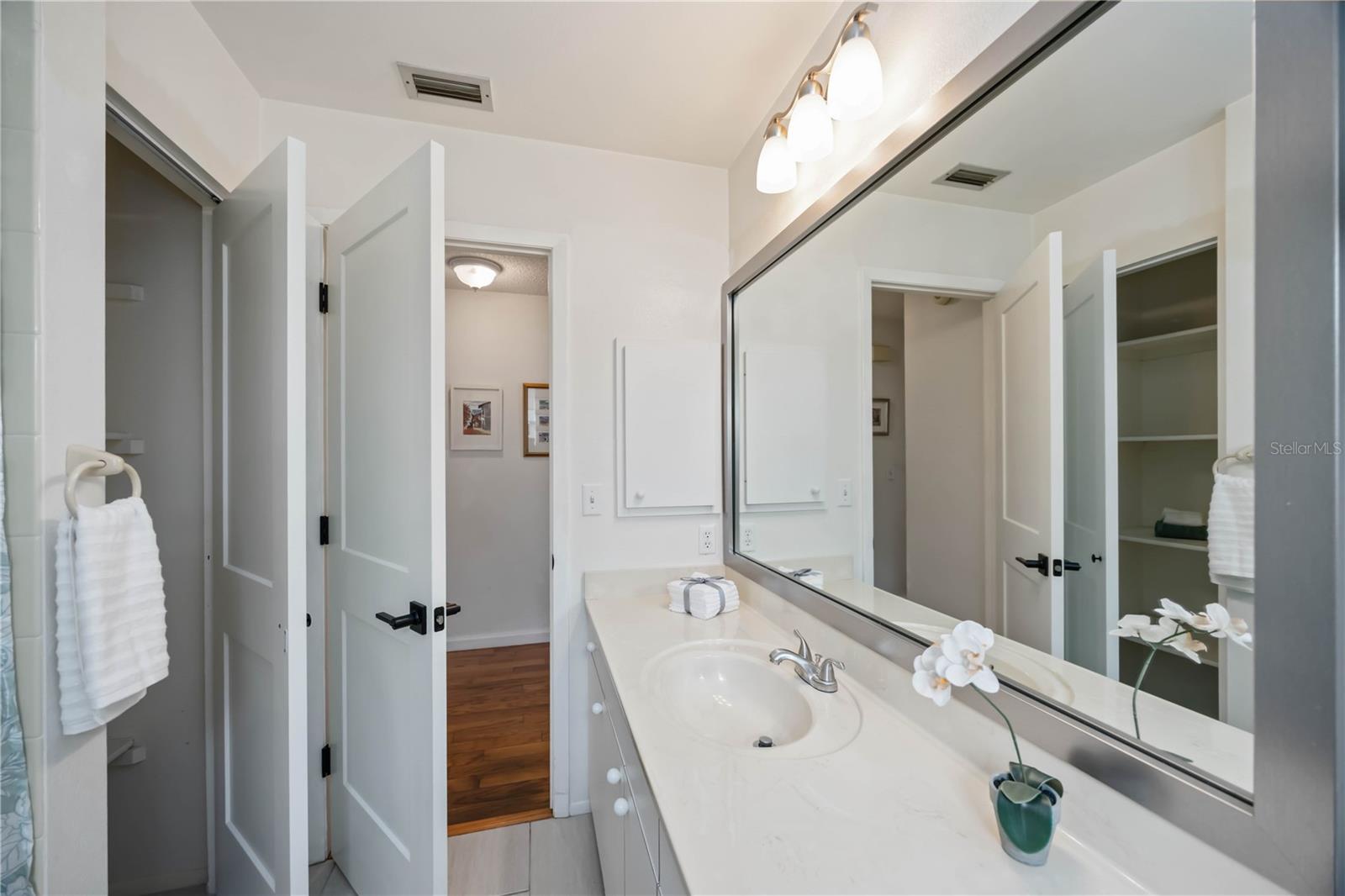 INDIAN SPRINGS - Residential