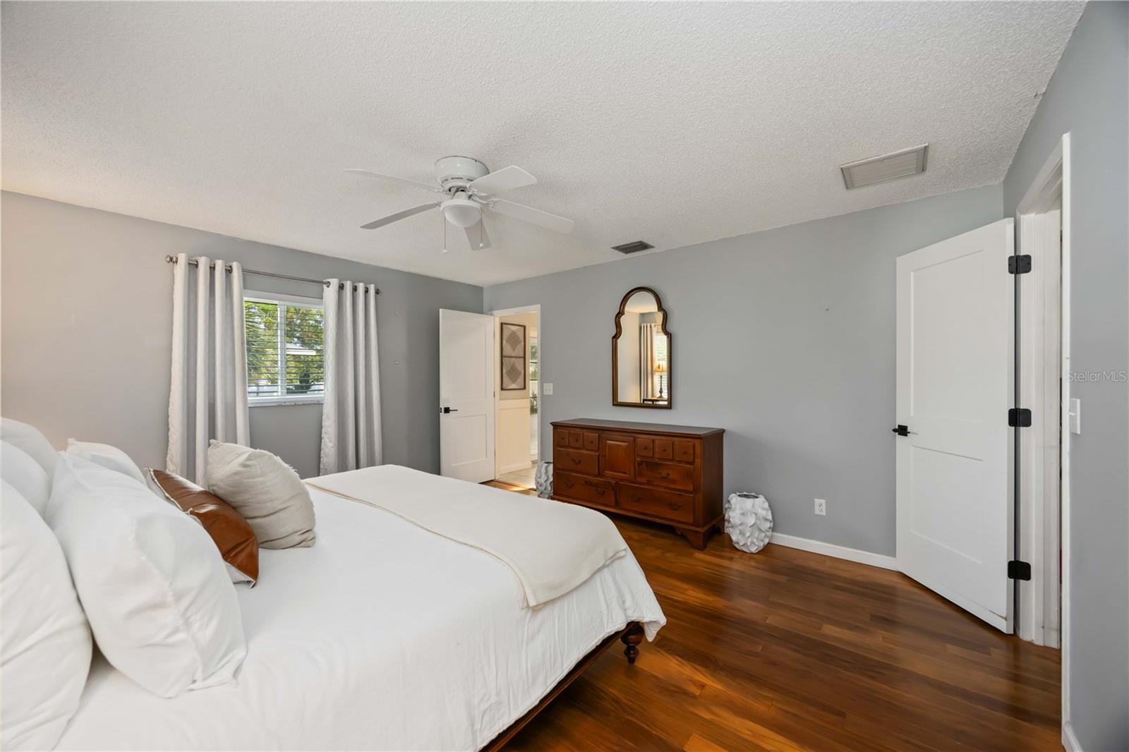 INDIAN SPRINGS - Residential