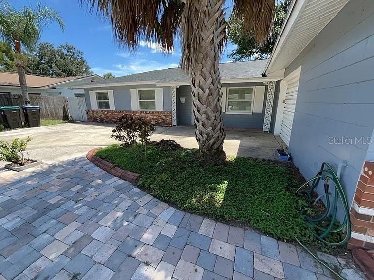 This beautiful 3 bed, 2bath home part of a 3 unit builidng in Orlando! Featuring a spacious layout, the residence boasts a dedicated family room and a formal dining area, all adorned with sleek tile and vinyl plank flooring throughout. The modern kitchen is equipped with stainless steel and slate appliances, perfect for culinary enthusiasts. Convenience is key with an in-unit washer and dryer included. The master suite offers beautiful beam ceilings, a generous walk-in closet, and a private ensuite bathroom, providing comfort and style in every detail. Don't miss the opportunity to make this beautiful Orlando home yours!
*Garage/STUDIO is not available to tenant- its rented out.
*BACK unit is rented. out.
*Main hoiuse is the one available for rent only.
*Plese be respecful to other tenants
*LAWNCARE AND INTERNET INCLUDED IN RENT
*Owner will pay 20% of the water and electric bill.
Resident Benefit Package: $42.00-month. Includes HVAC air filter delivery, Tenant Liability Insurance, Credit Reporting, Tenant Rewards Program, and much more!
This property is eligible for deposit alternative coverage in lieu of a security deposit. For information and enrollment, please contact our leasing team and enjoy a deposit-free renting experience.