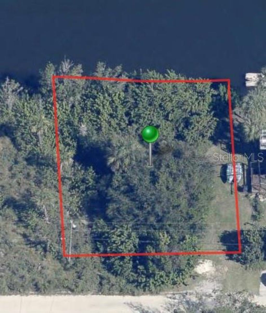 Photo of 12097 W Gulf Breeze Court, Crystal River, FL 34429 (MLS # A4580522)