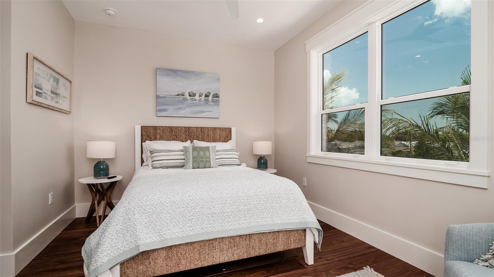 KEY ROYALE 11TH ADD - Residential