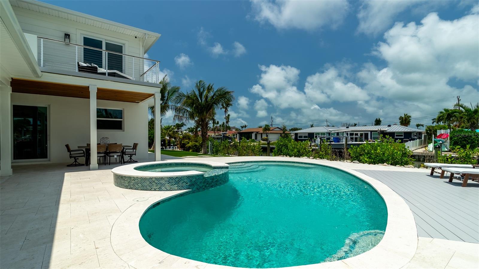 KEY ROYALE 11TH ADD - Residential