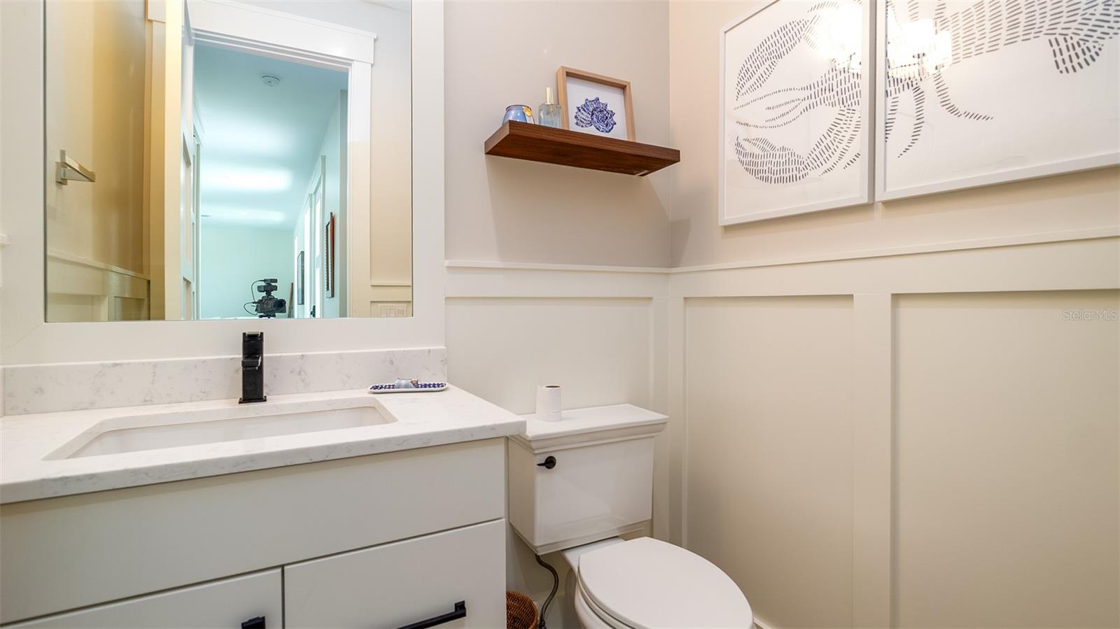 KEY ROYALE 11TH ADD - Residential