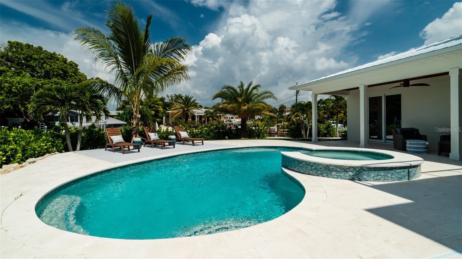 KEY ROYALE 11TH ADD - Residential