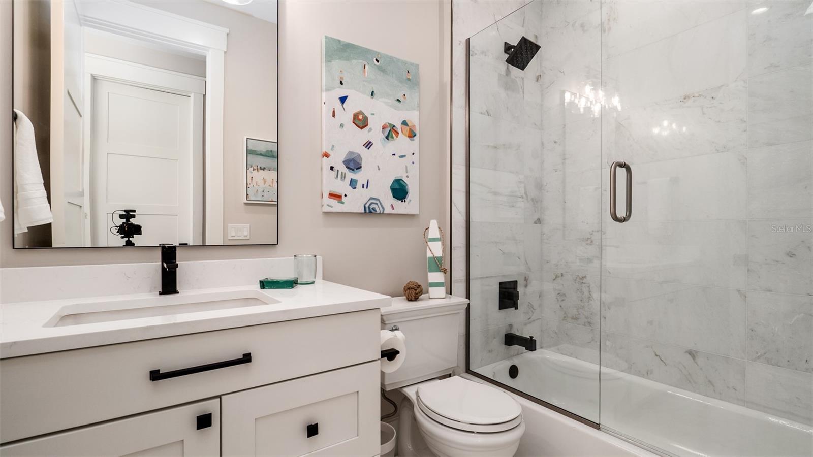 KEY ROYALE 11TH ADD - Residential