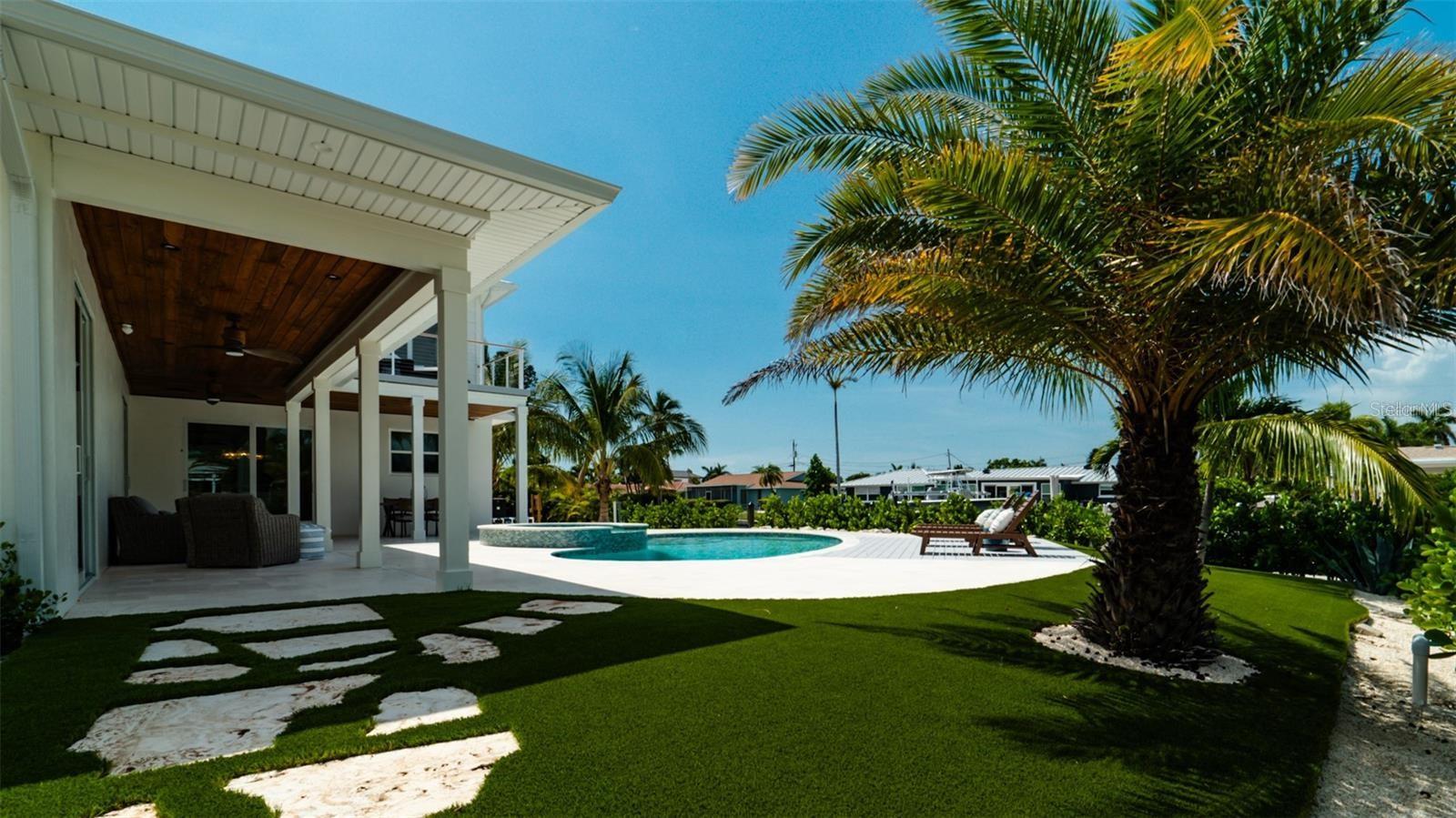 KEY ROYALE 11TH ADD - Residential