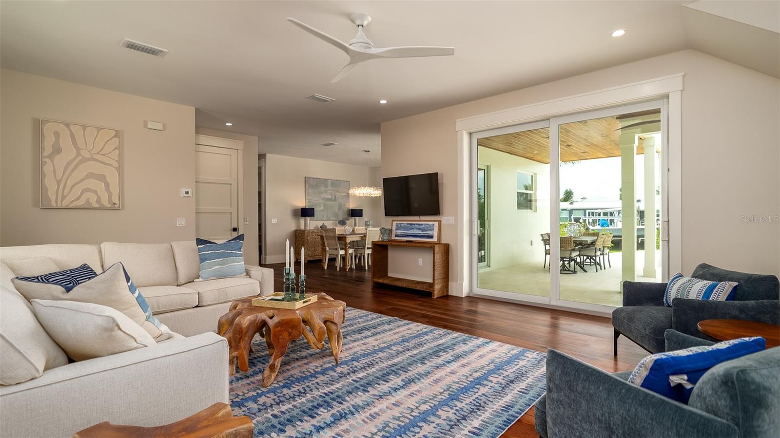 KEY ROYALE 11TH ADD - Residential