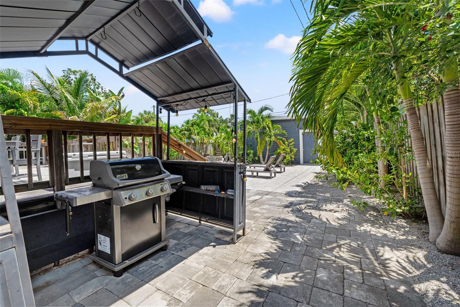 BROADWAY ADD - Residential