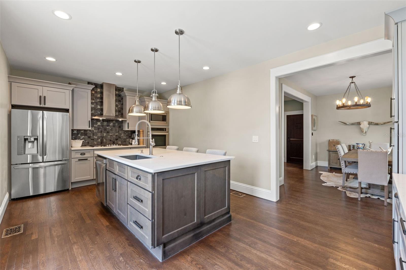 BROADWAY ADD - Residential