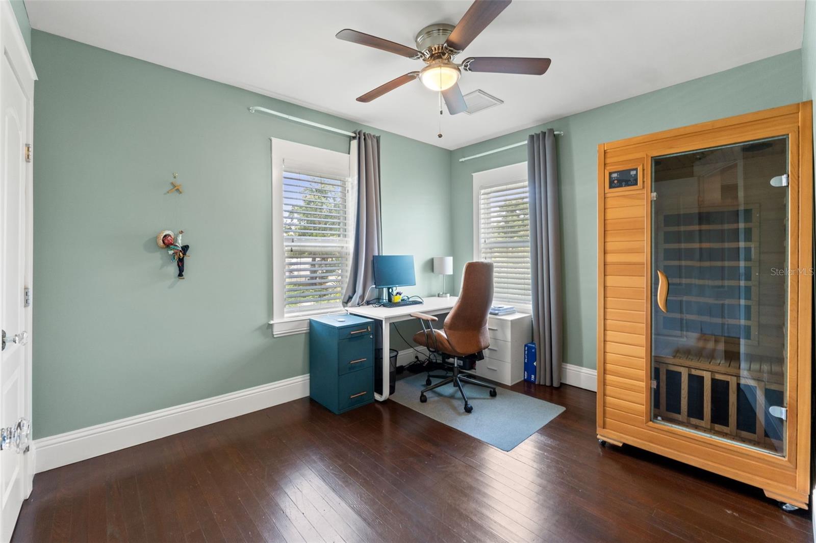 BROADWAY ADD - Residential