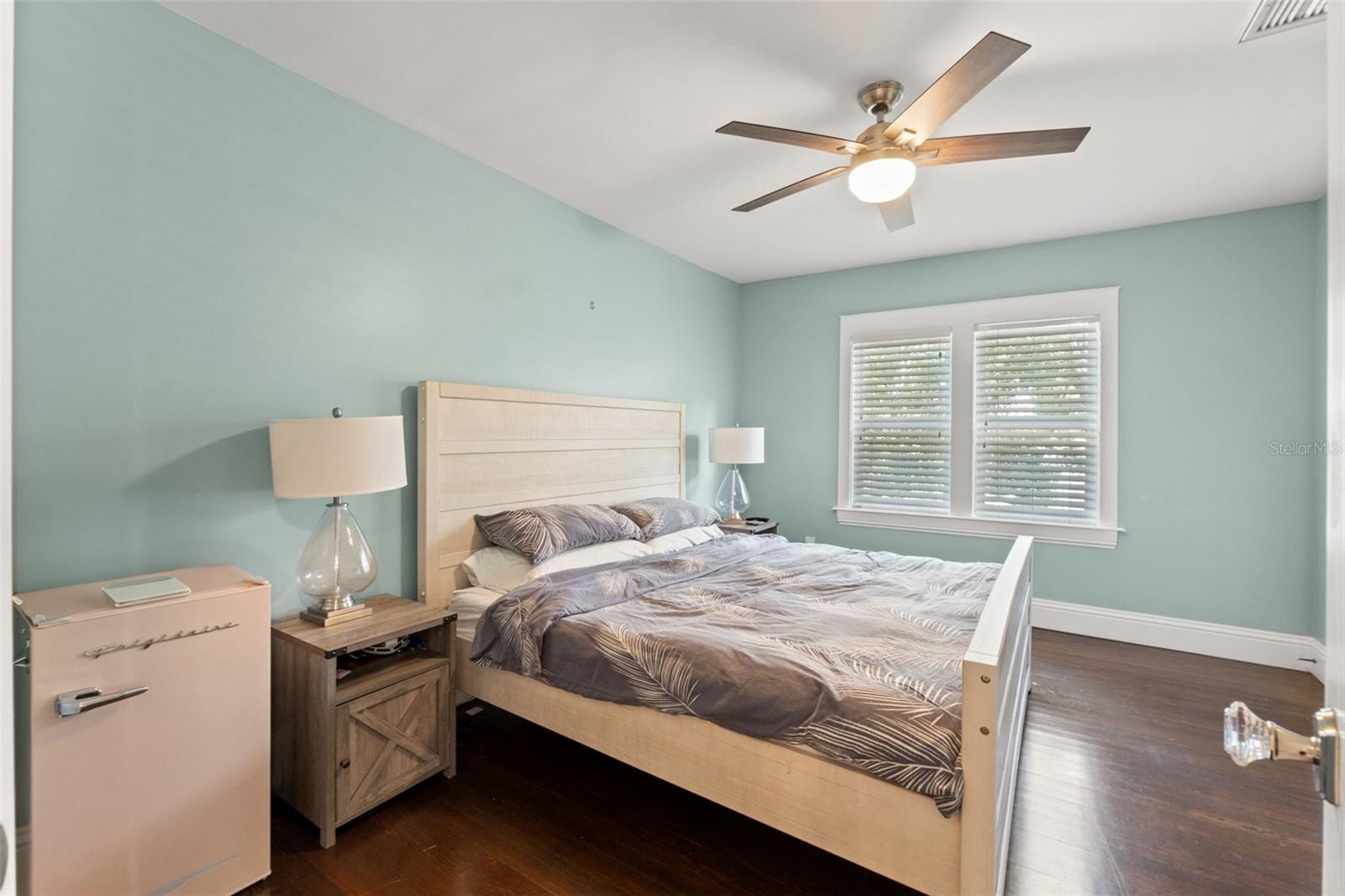 BROADWAY ADD - Residential