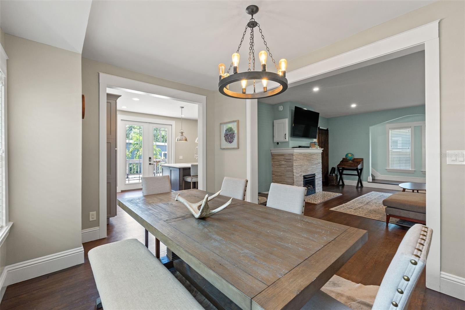 BROADWAY ADD - Residential