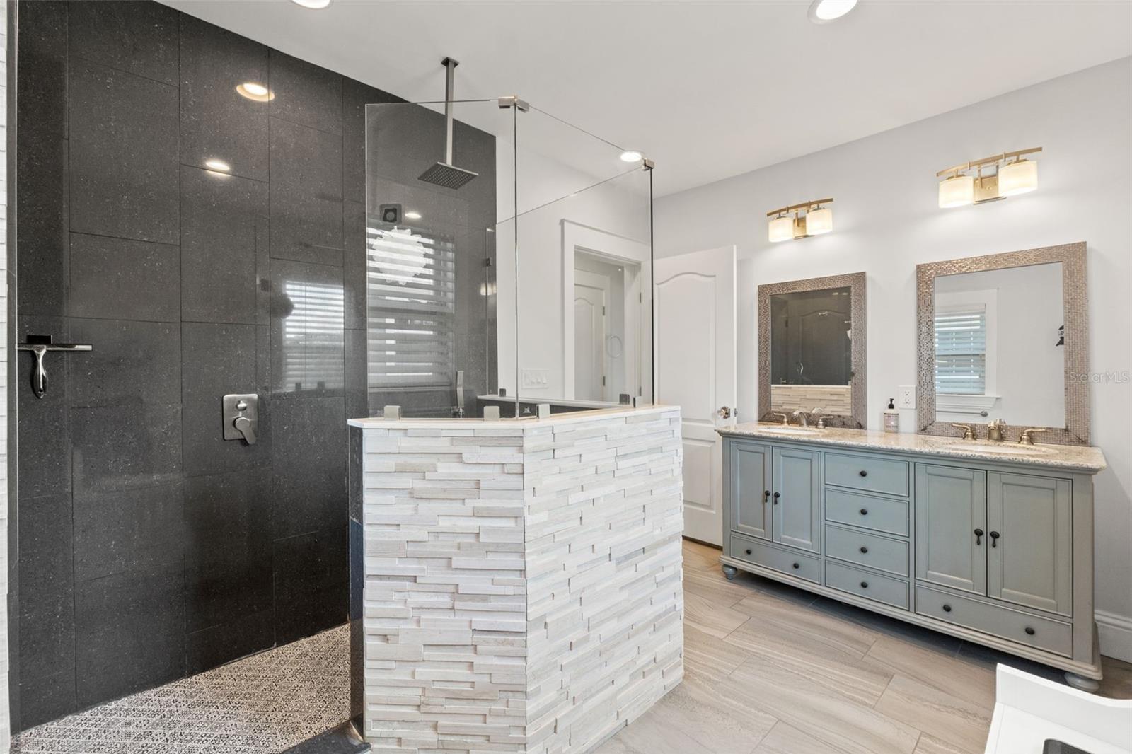 BROADWAY ADD - Residential