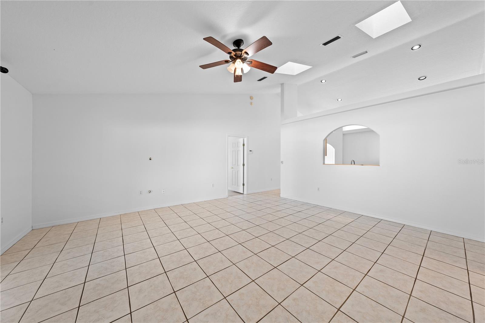 CANOE CREEK LAKES UNIT 7 - Residential