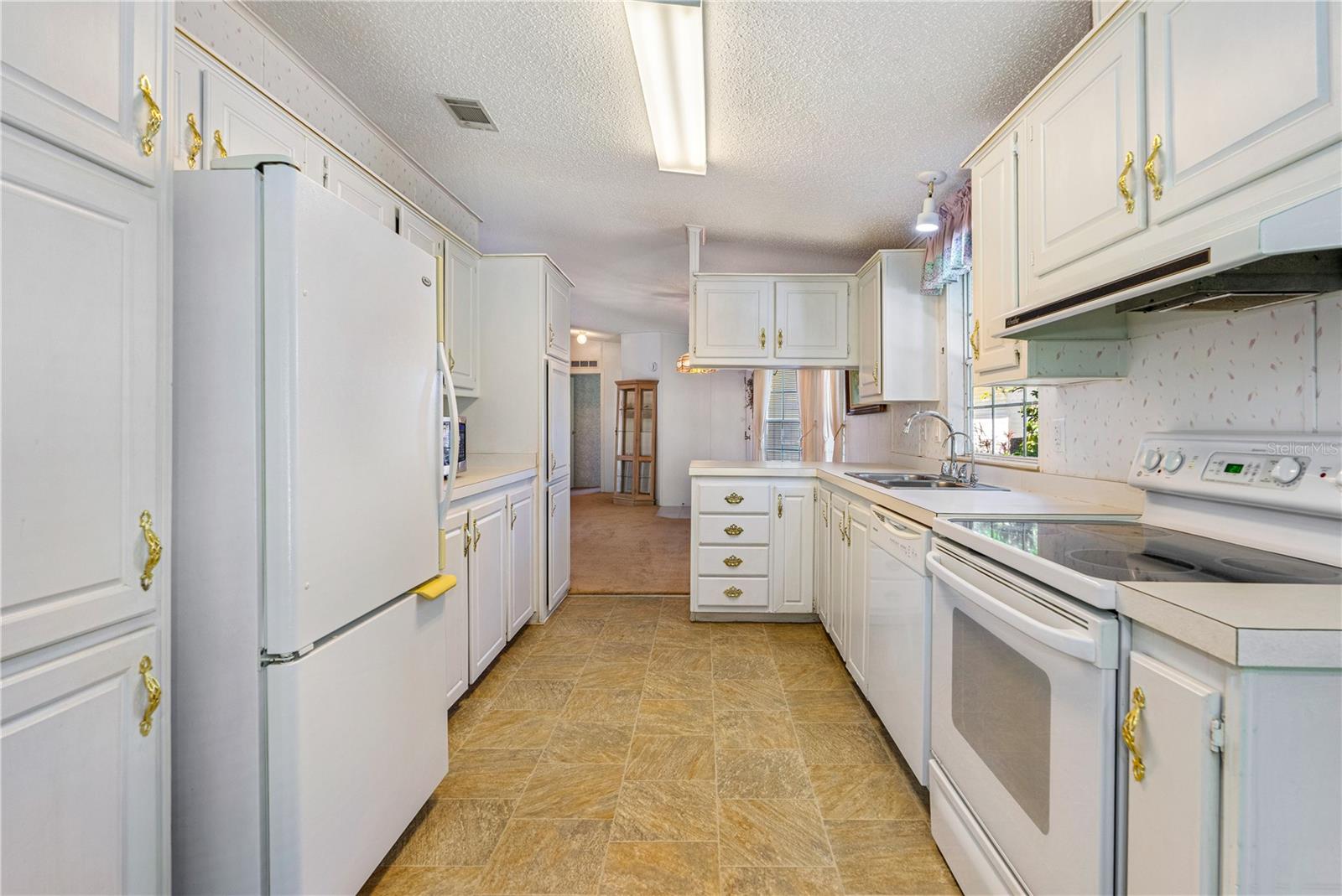 EDGEWATER LANDING PH 01 - Residential