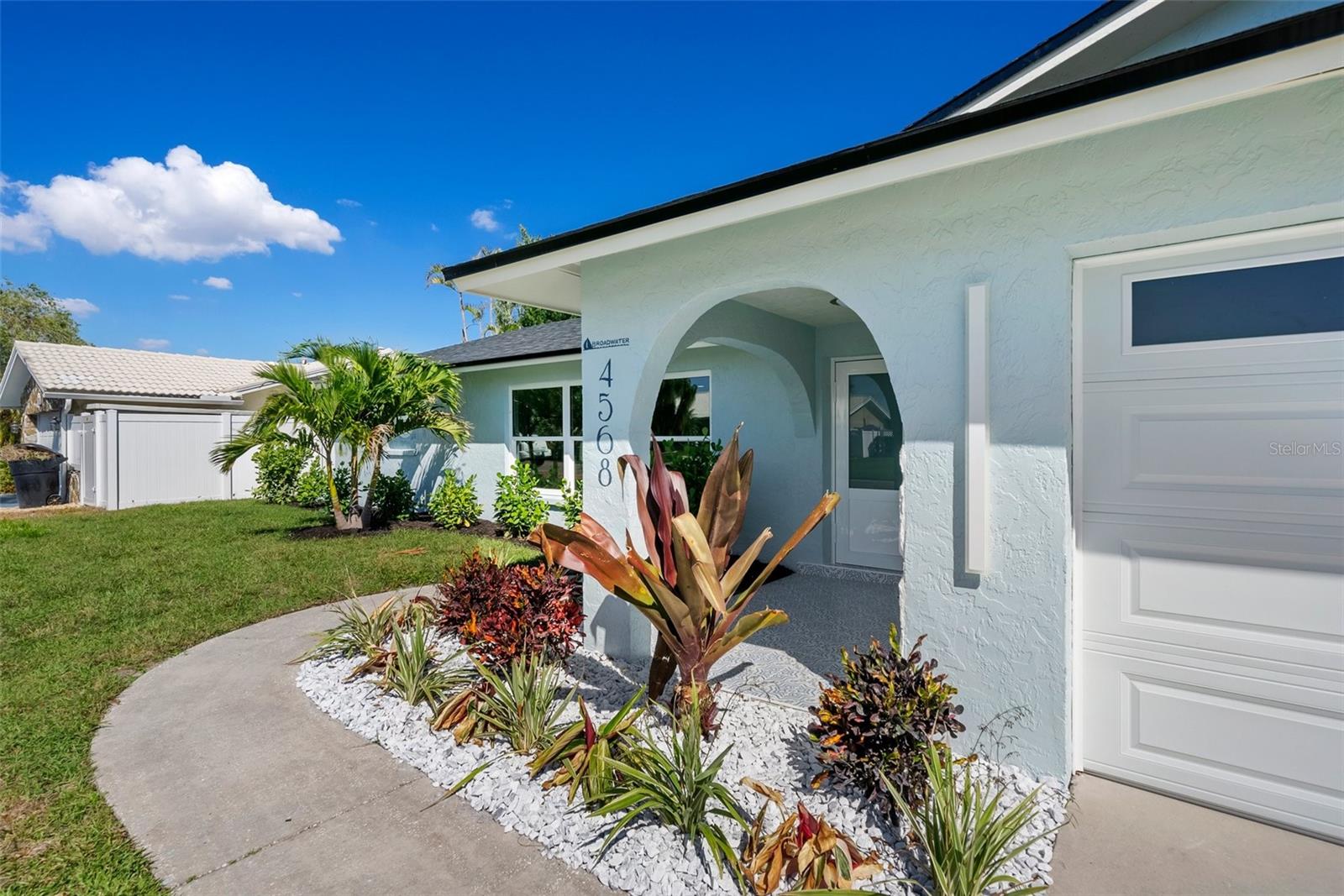 BROADWATER UNIT 2 - Residential