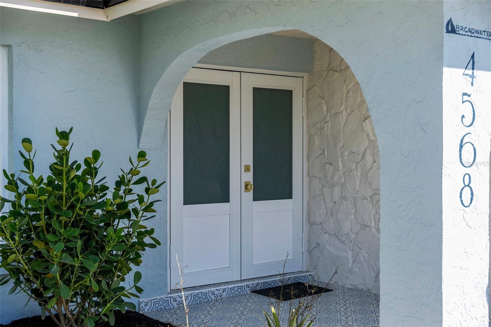 BROADWATER UNIT 2 - Residential