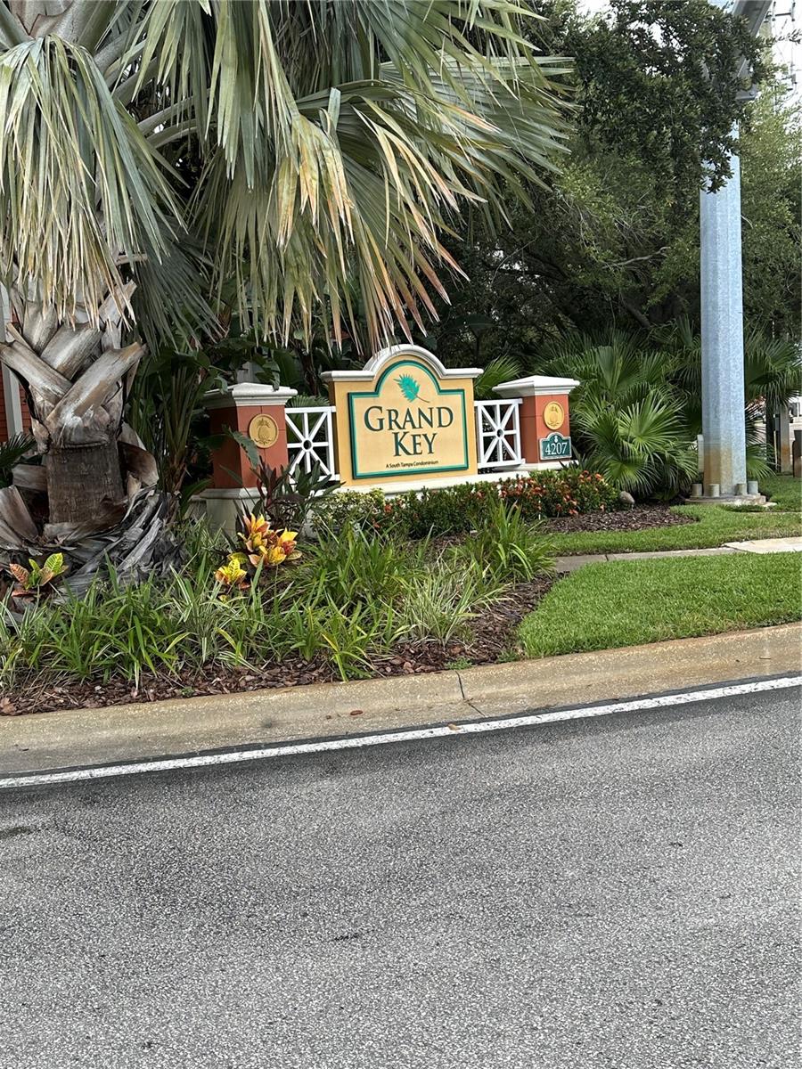 Welcome to your sunny first floor garden unit just steps away from your dedicated covered carport. This unit also comes with an extra dedicated parking place and an extra hallway storage unit. Wood floors, granite countertops, screened in patio with another storage closet, French door with small doggie-door, ceiling fans, walk-in closet, kitchen pantry, full size washer/dryer in unit, oversized garden tub and more!