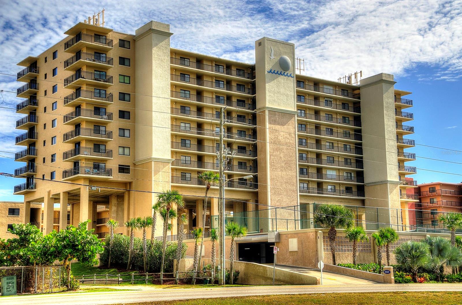 Moontide Condo - Residential