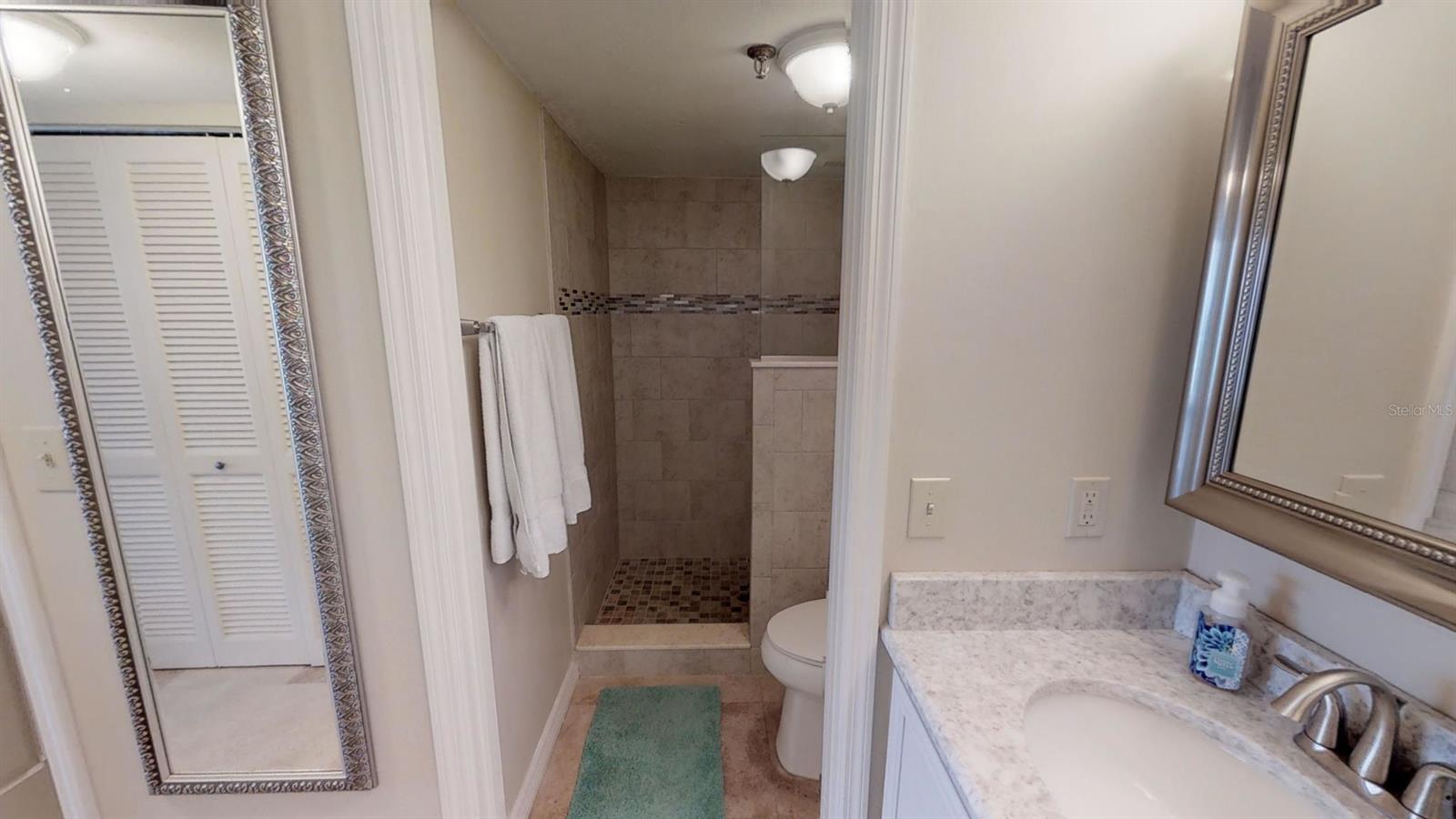 Moontide Condo - Residential