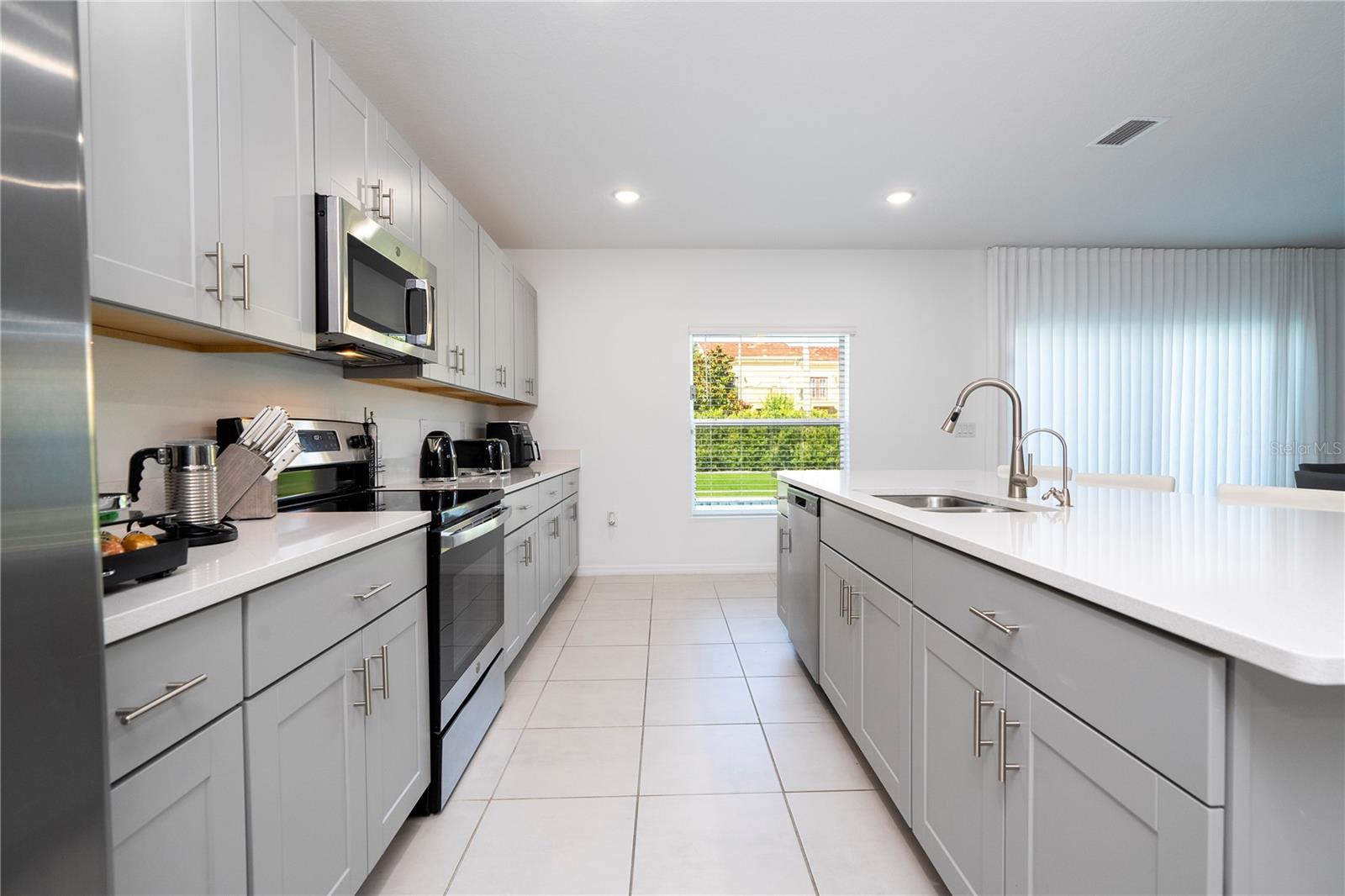 TIERRA DEL SOL EAST PH 2 - Residential