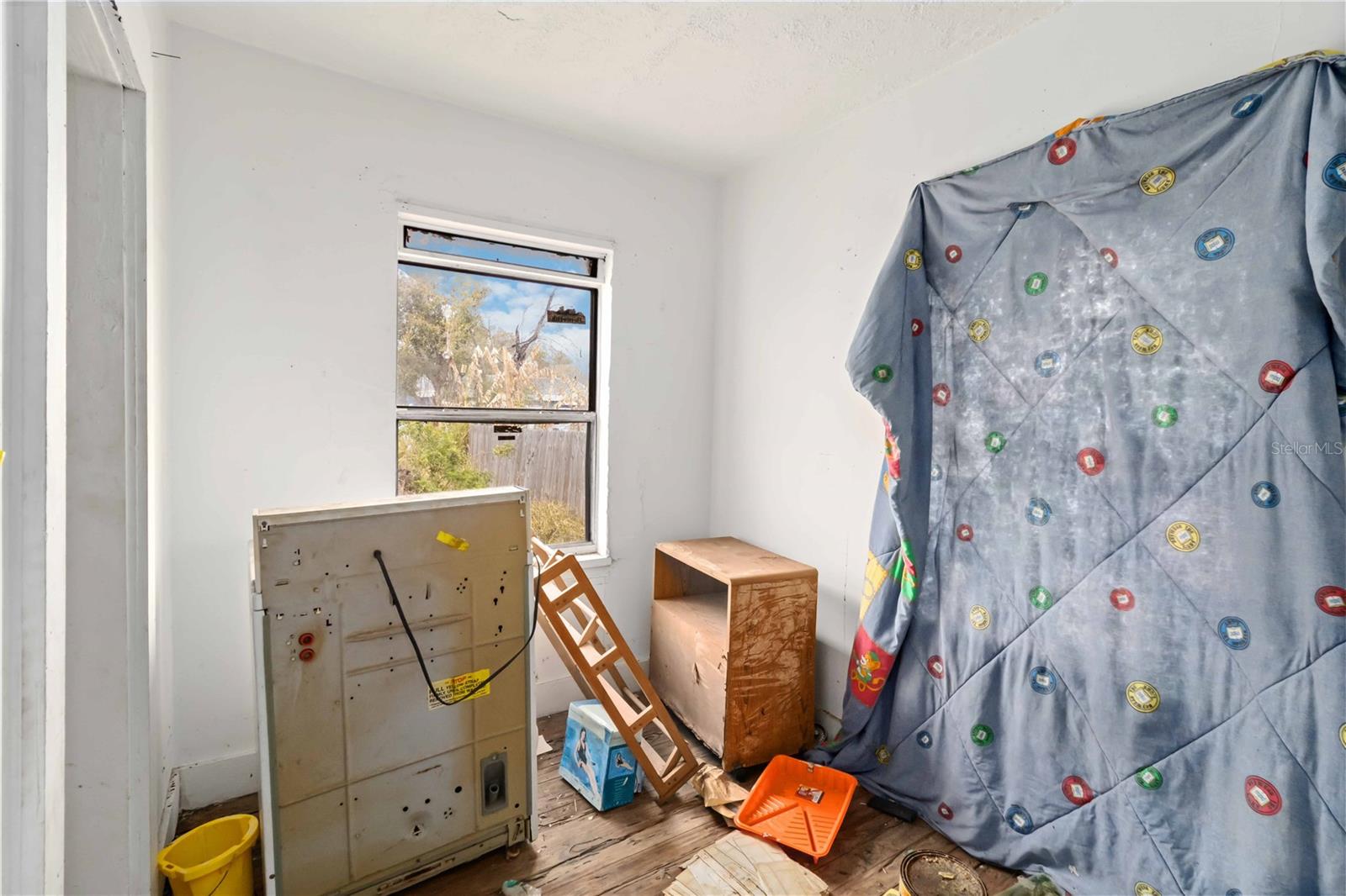 EDGEWATER PARK - Residential