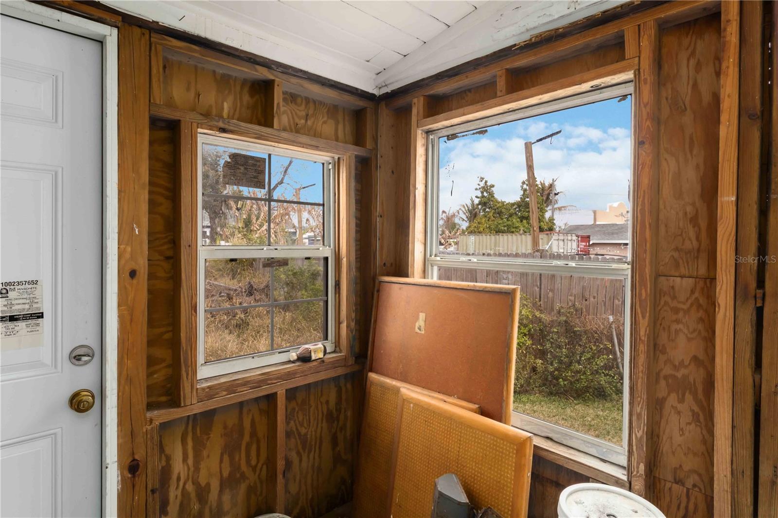 EDGEWATER PARK - Residential