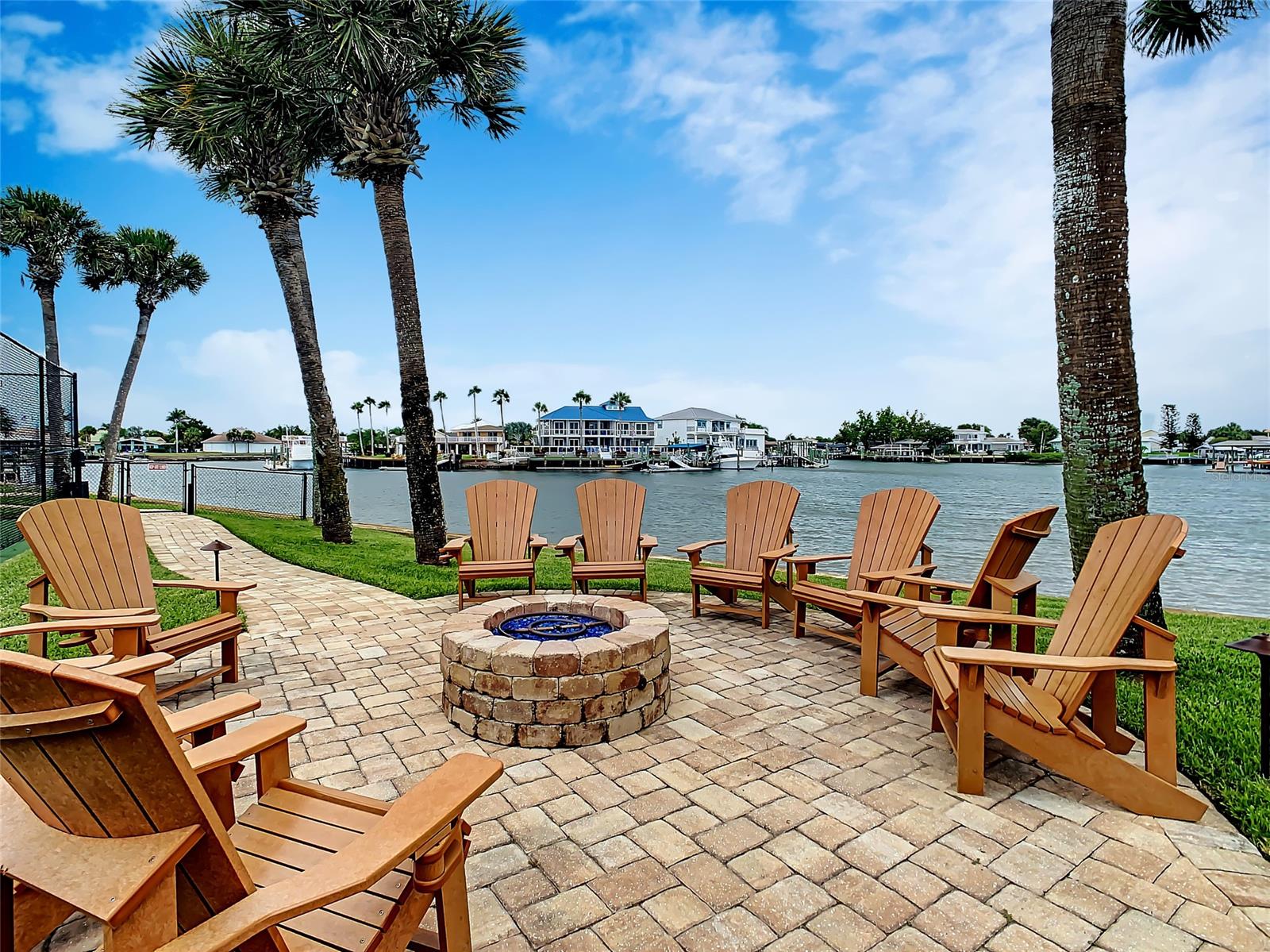 Diamond Head Point Condo - Residential