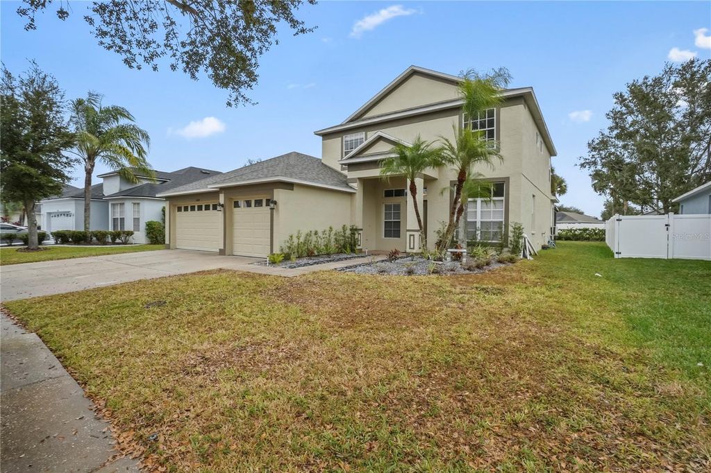 Photo of 11418 Callaway Pnd Drive, Riverview, FL 33579 (MLS # TB8449954)