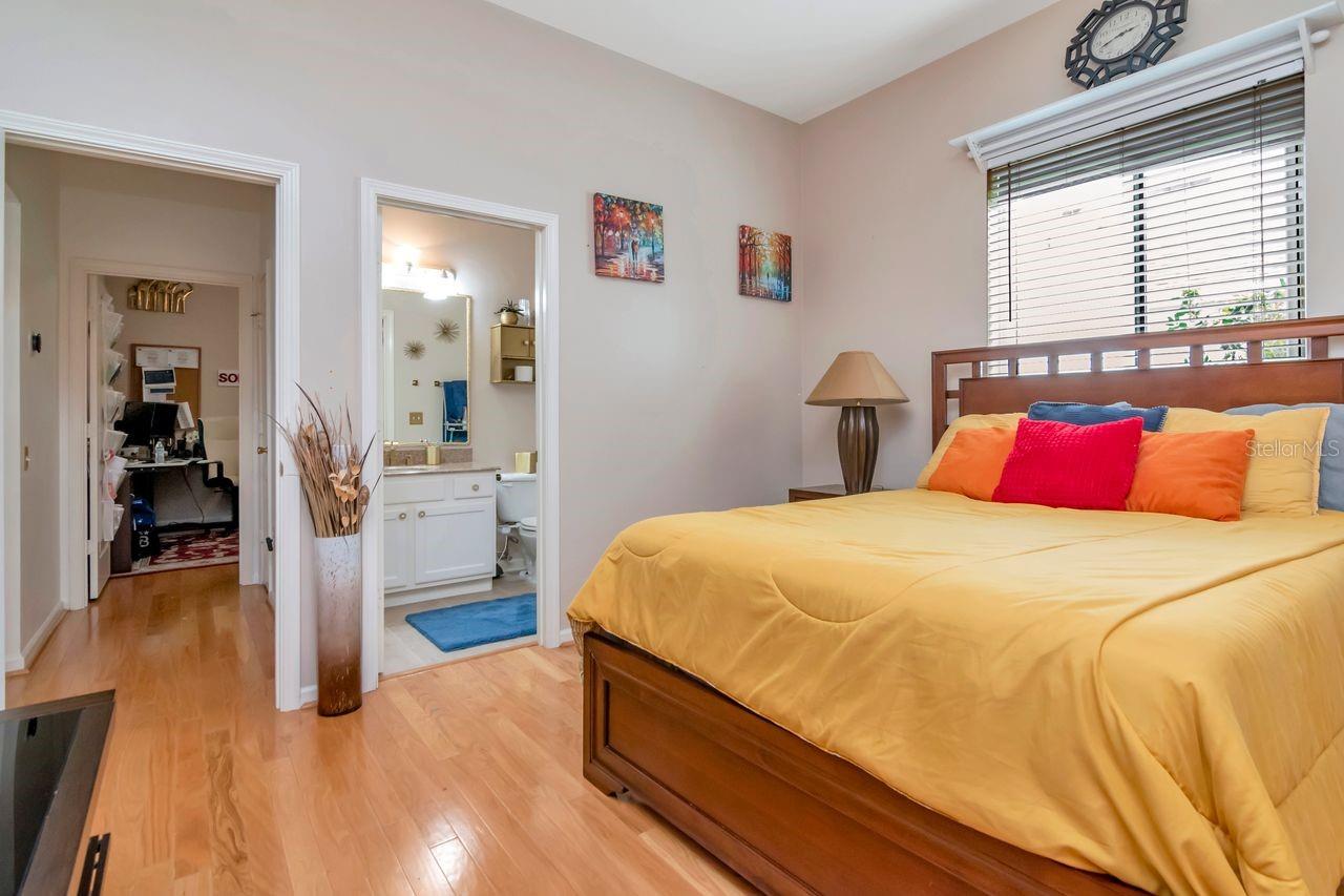 LEXINGTON OAKS VILLAGE 8 9 - Residential