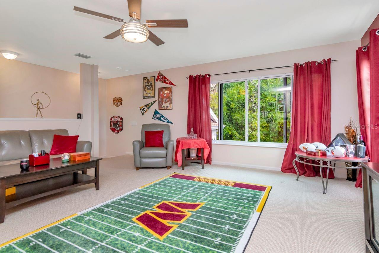 LEXINGTON OAKS VILLAGE 8 9 - Residential