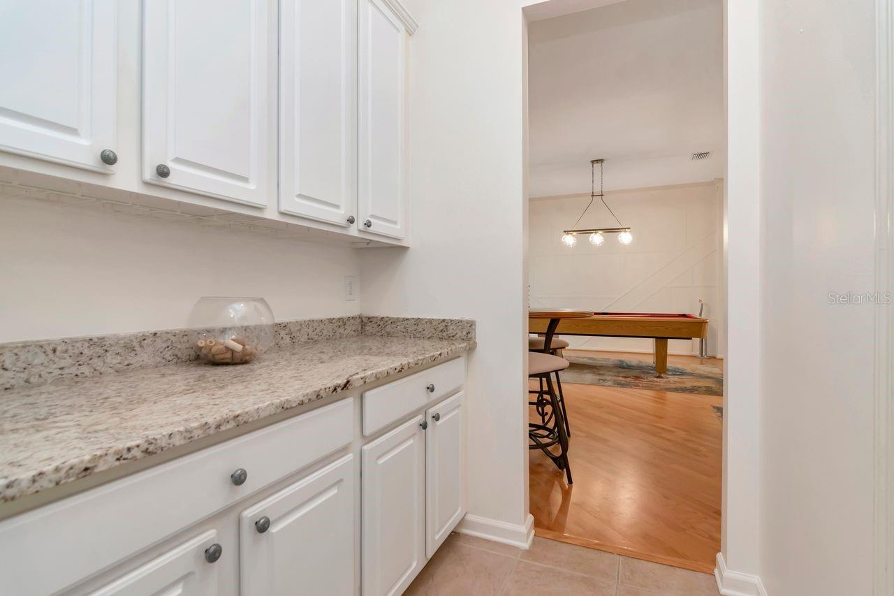 LEXINGTON OAKS VILLAGE 8 9 - Residential