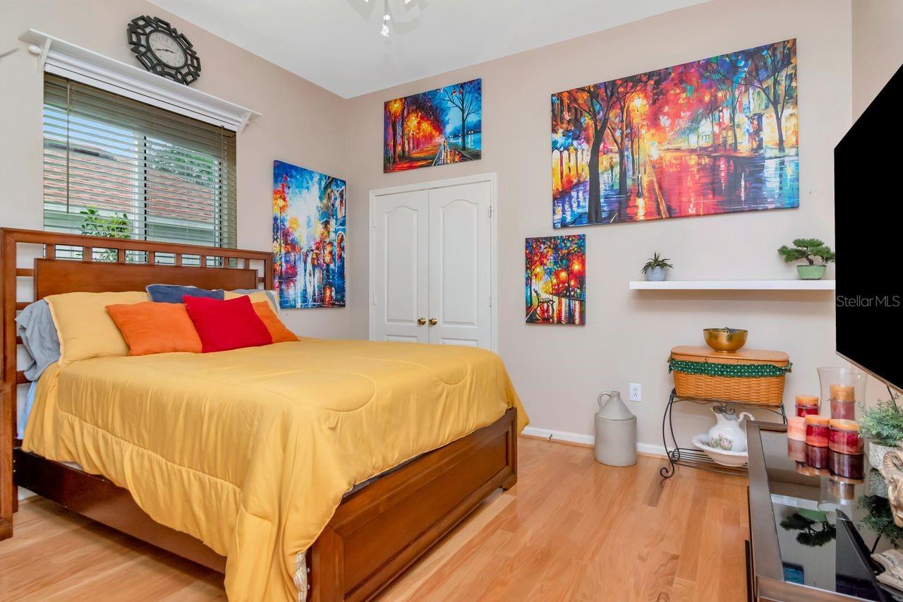 LEXINGTON OAKS VILLAGE 8 9 - Residential