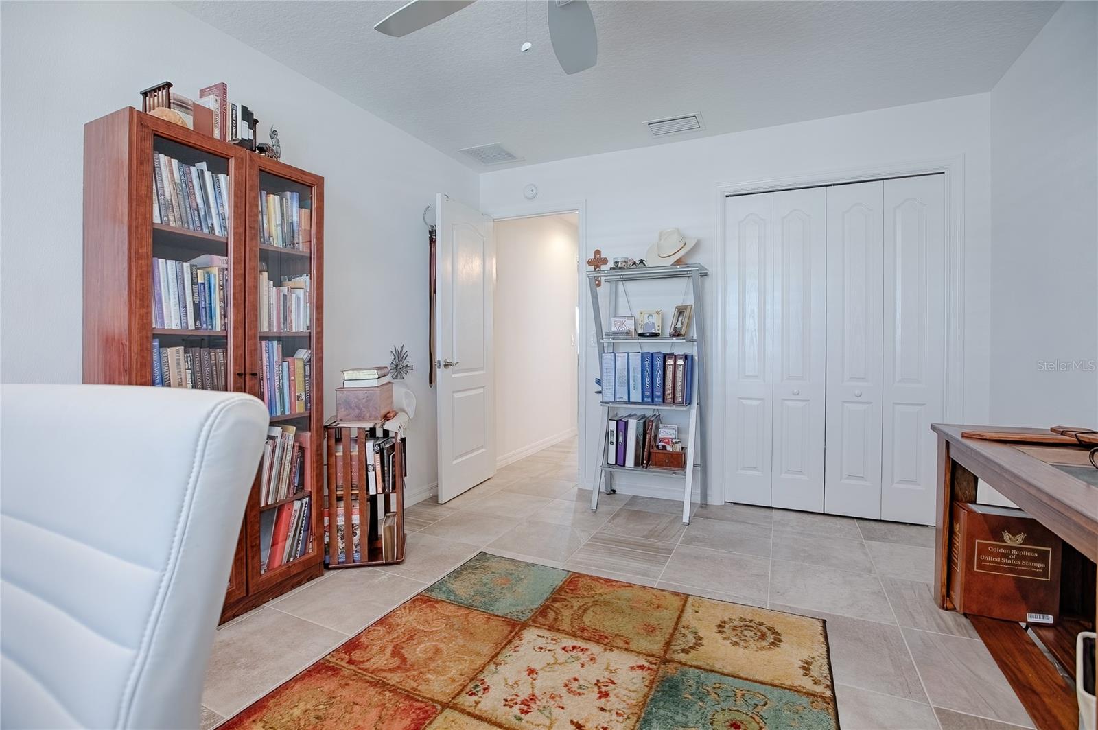 OXFORD OAKS PH 2 UN #833 - Residential