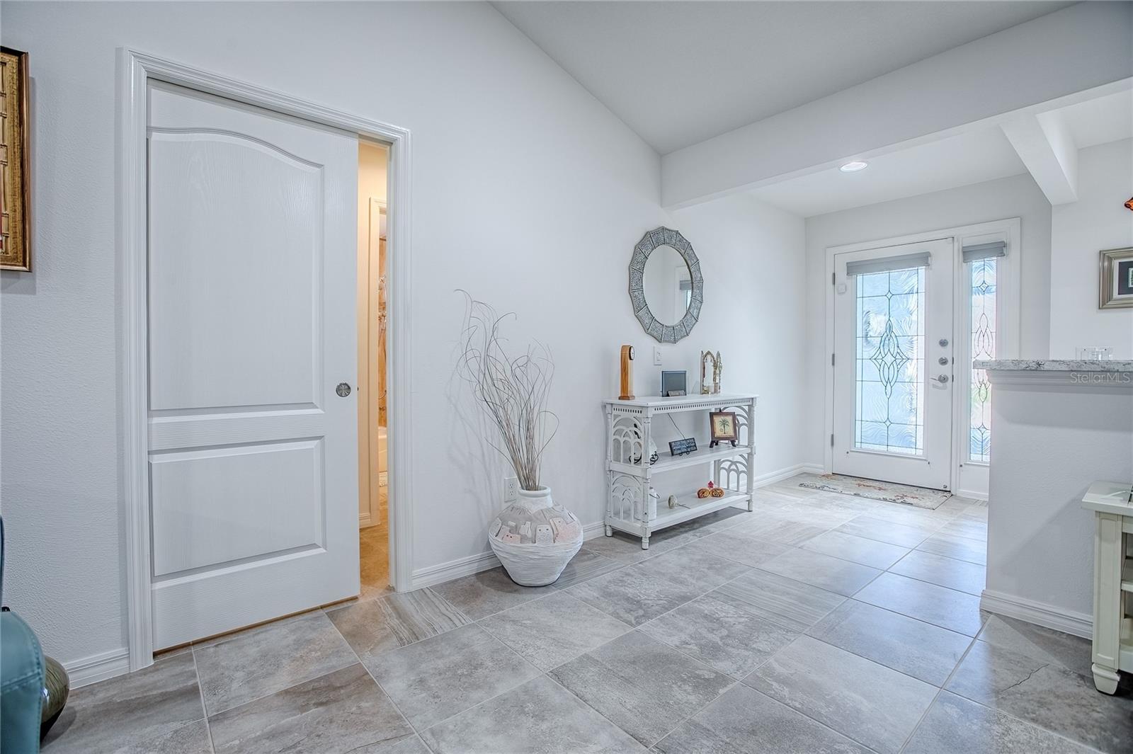 OXFORD OAKS PH 2 UN #833 - Residential