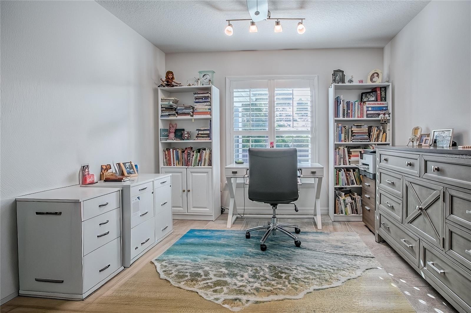 OXFORD OAKS PH 2 UN #833 - Residential