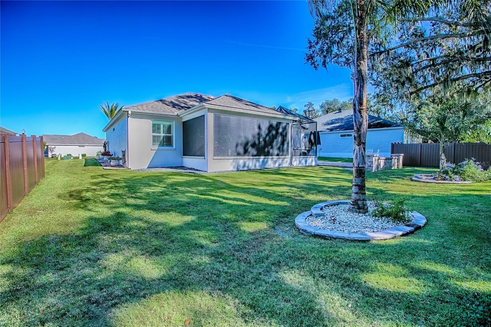 OXFORD OAKS PH 2 UN #833 - Residential